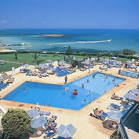 Louis King Alkinoos Protaras
